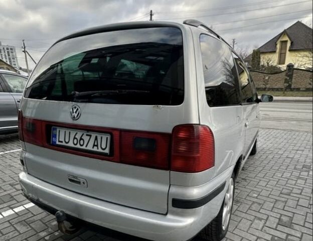 Сірий Фольксваген Шаран, об'ємом двигуна 1.9 л та пробігом 390 тис. км за 2450 $, фото 4 на Automoto.ua