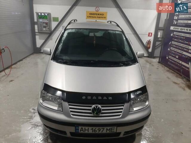 Сірий Фольксваген Шаран, об'ємом двигуна 1.78 л та пробігом 290 тис. км за 5600 $, фото 6 на Automoto.ua