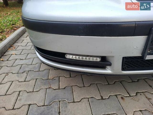 Серый Фольксваген Шаран, объемом двигателя 1.9 л и пробегом 237 тыс. км за 6400 $, фото 60 на Automoto.ua