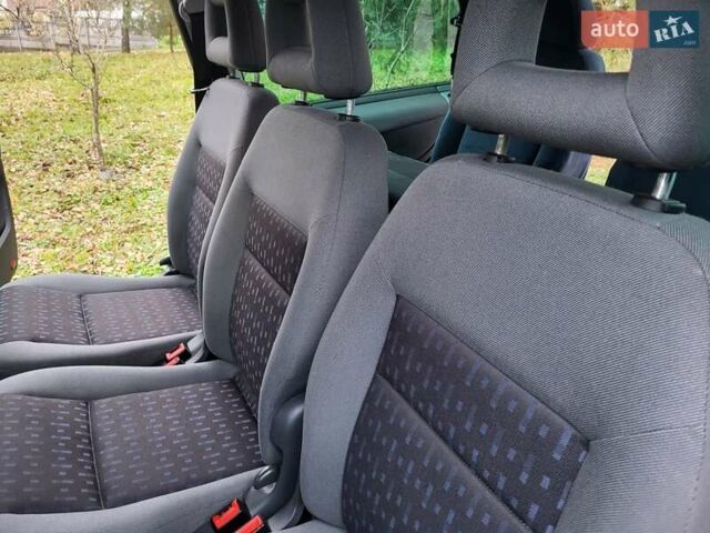 Серый Фольксваген Шаран, объемом двигателя 1.9 л и пробегом 237 тыс. км за 6400 $, фото 40 на Automoto.ua