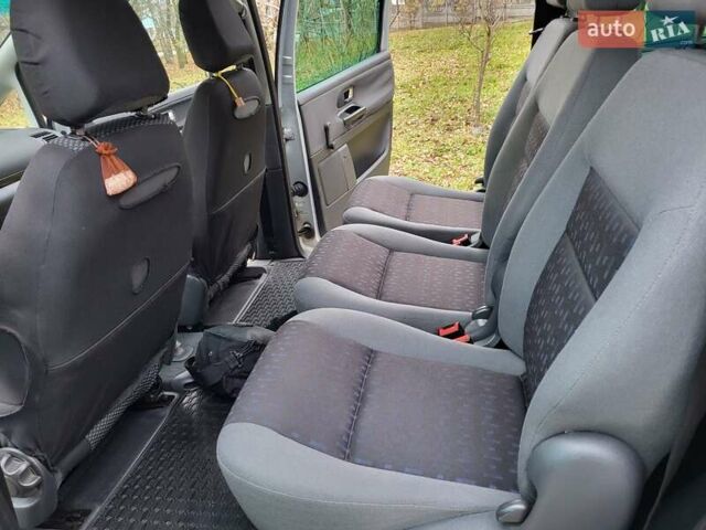 Серый Фольксваген Шаран, объемом двигателя 1.9 л и пробегом 237 тыс. км за 6400 $, фото 42 на Automoto.ua