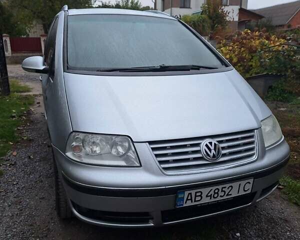 Фольксваген Шаран 2004 в Виннице на Automoto.ua Серый Фольксваген Шаран, объемом двигателя 1.9 л и пробегом 336 тыс. км за 7550 $, фото 4 на Automoto.ua
