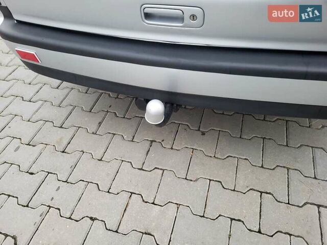 Серый Фольксваген Шаран, объемом двигателя 1.9 л и пробегом 237 тыс. км за 6400 $, фото 7 на Automoto.ua