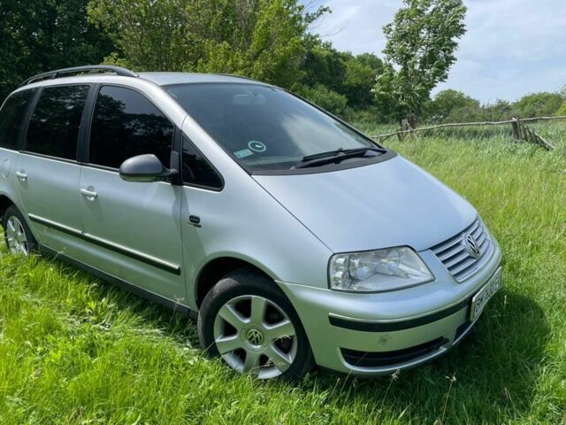 Сірий Фольксваген Шаран, об'ємом двигуна 1.9 л та пробігом 397 тис. км за 5700 $, фото 4 на Automoto.ua