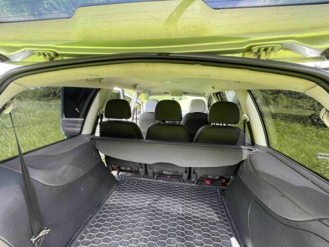 Сірий Фольксваген Шаран, об'ємом двигуна 1.9 л та пробігом 397 тис. км за 5700 $, фото 14 на Automoto.ua