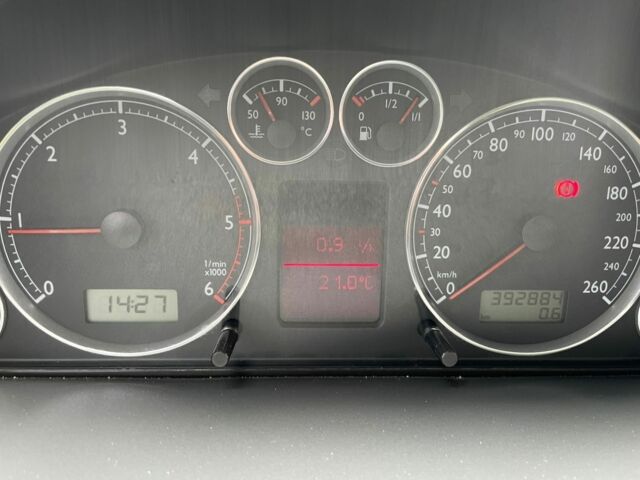 Сірий Фольксваген Шаран, об'ємом двигуна 1.9 л та пробігом 397 тис. км за 5700 $, фото 20 на Automoto.ua