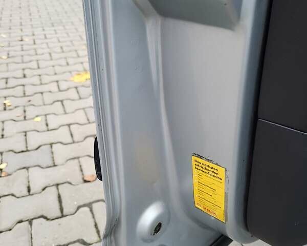 Серый Фольксваген Шаран, объемом двигателя 1.9 л и пробегом 237 тыс. км за 6400 $, фото 39 на Automoto.ua