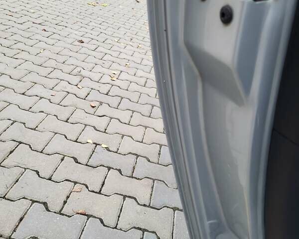 Серый Фольксваген Шаран, объемом двигателя 1.9 л и пробегом 237 тыс. км за 6400 $, фото 36 на Automoto.ua