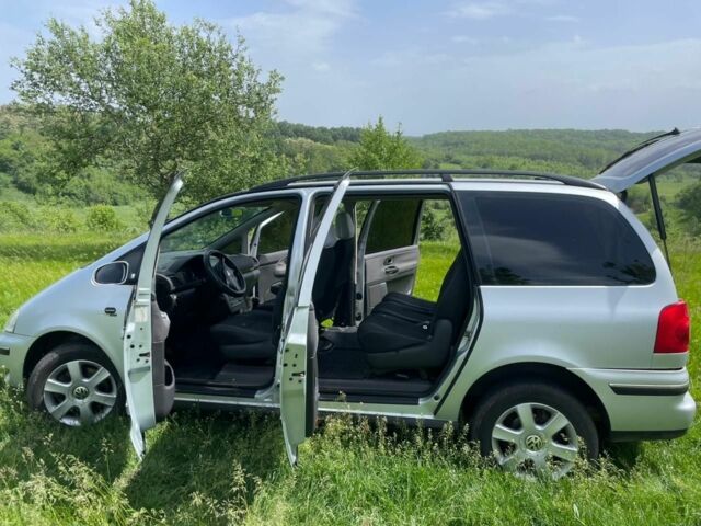 Сірий Фольксваген Шаран, об'ємом двигуна 1.9 л та пробігом 397 тис. км за 5700 $, фото 6 на Automoto.ua