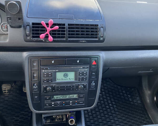 Серый Фольксваген Шаран, объемом двигателя 1.9 л и пробегом 310 тыс. км за 6100 $, фото 10 на Automoto.ua