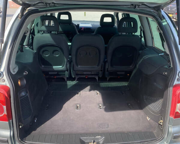 Серый Фольксваген Шаран, объемом двигателя 1.9 л и пробегом 310 тыс. км за 6100 $, фото 8 на Automoto.ua