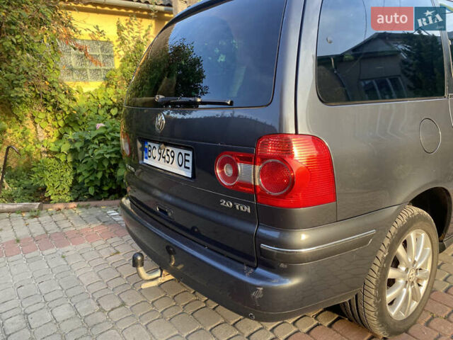Фольксваген Шаран 2005 в Перемышлянах на Automoto.ua Серый Фольксваген Шаран, объемом двигателя 1.97 л и пробегом 315 тыс. км за 7200 $, фото 4 на Automoto.ua