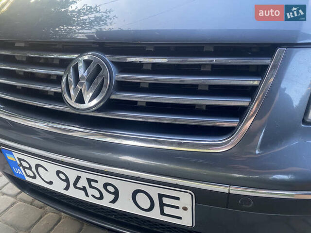 Фольксваген Шаран 2005 в Перемышлянах на Automoto.ua Серый Фольксваген Шаран, объемом двигателя 1.97 л и пробегом 315 тыс. км за 7200 $, фото 1 на Automoto.ua