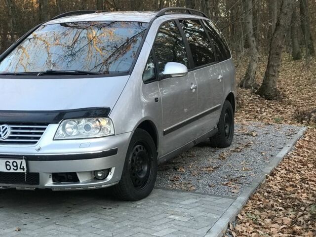 Сірий Фольксваген Шаран, об'ємом двигуна 1.9 л та пробігом 240 тис. км за 2950 $, фото 12 на Automoto.ua