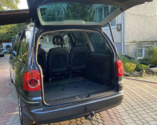 Фольксваген Шаран 2005 в Перемышлянах на Automoto.ua Серый Фольксваген Шаран, объемом двигателя 1.97 л и пробегом 315 тыс. км за 7200 $, фото 18 на Automoto.ua