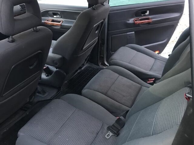 Сірий Фольксваген Шаран, об'ємом двигуна 1.9 л та пробігом 240 тис. км за 2950 $, фото 7 на Automoto.ua