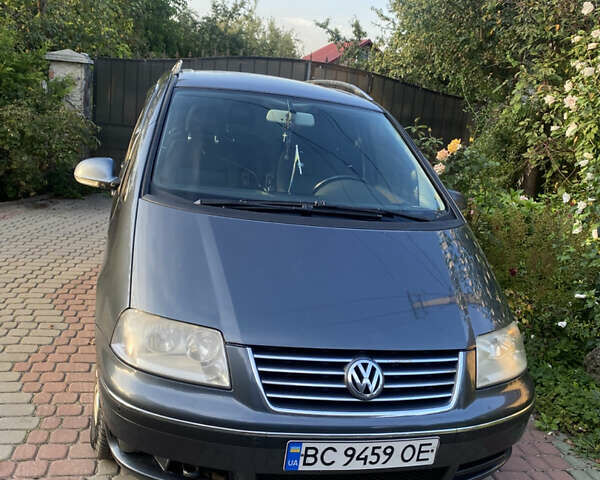 Фольксваген Шаран 2005 в Перемышлянах на Automoto.ua Серый Фольксваген Шаран, объемом двигателя 1.97 л и пробегом 315 тыс. км за 7200 $, фото 5 на Automoto.ua