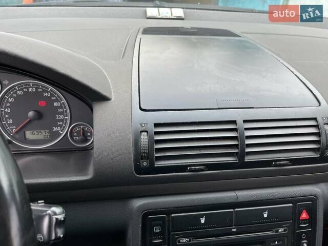 Сірий Фольксваген Шаран, об'ємом двигуна 1.8 л та пробігом 163 тис. км за 7300 $, фото 20 на Automoto.ua