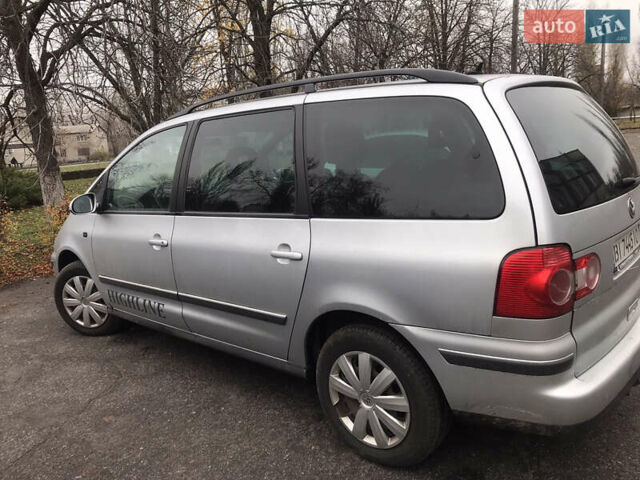 Серый Фольксваген Шаран, объемом двигателя 1.97 л и пробегом 210 тыс. км за 6250 $, фото 3 на Automoto.ua