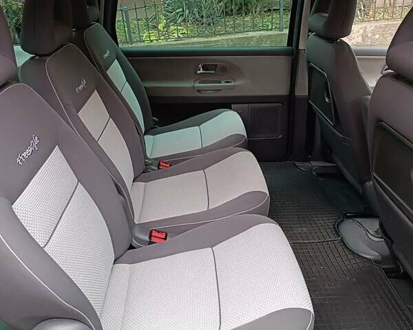 Сірий Фольксваген Шаран, об'ємом двигуна 2 л та пробігом 350 тис. км за 5300 $, фото 9 на Automoto.ua