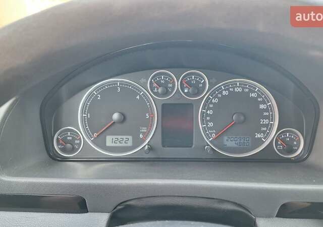 Серый Фольксваген Шаран, объемом двигателя 1.9 л и пробегом 201 тыс. км за 6550 $, фото 4 на Automoto.ua
