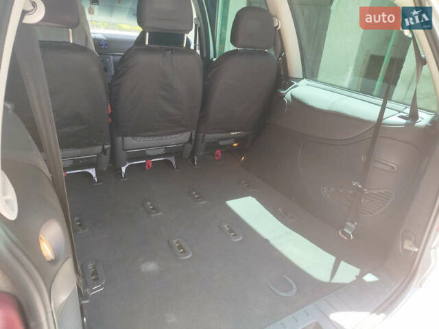 Серый Фольксваген Шаран, объемом двигателя 1.9 л и пробегом 340 тыс. км за 6300 $, фото 8 на Automoto.ua