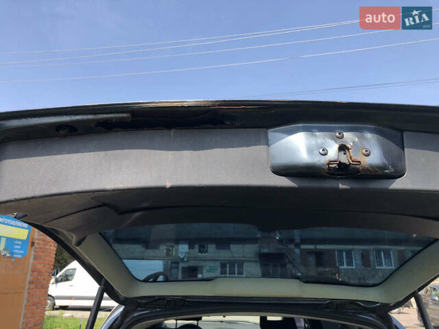 Серый Фольксваген Шаран, объемом двигателя 1.9 л и пробегом 403 тыс. км за 5000 $, фото 7 на Automoto.ua