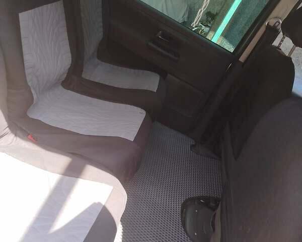 Серый Фольксваген Шаран, объемом двигателя 1.9 л и пробегом 340 тыс. км за 6300 $, фото 13 на Automoto.ua