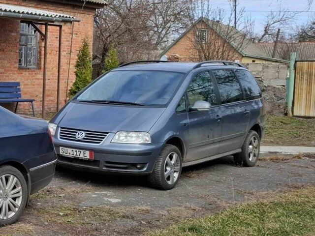 Серый Фольксваген Шаран, объемом двигателя 1.8 л и пробегом 250 тыс. км за 5400 $, фото 3 на Automoto.ua