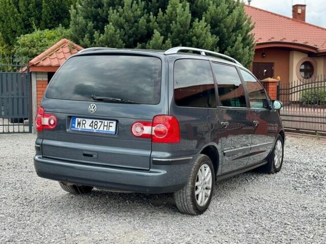 Серый Фольксваген Шаран, объемом двигателя 2 л и пробегом 176 тыс. км за 2000 $, фото 14 на Automoto.ua