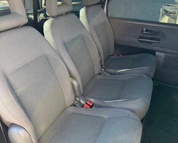 Серый Фольксваген Шаран, объемом двигателя 2 л и пробегом 318 тыс. км за 7500 $, фото 11 на Automoto.ua