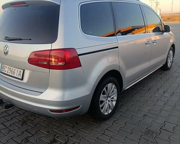 Серый Фольксваген Шаран, объемом двигателя 1.97 л и пробегом 330 тыс. км за 10500 $, фото 8 на Automoto.ua