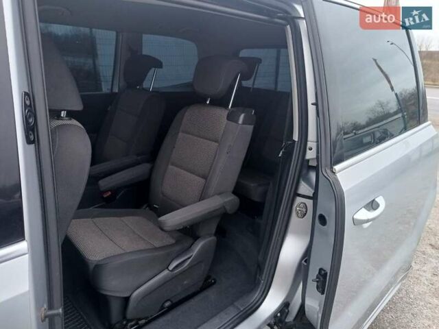 Сірий Фольксваген Шаран, об'ємом двигуна 1.97 л та пробігом 271 тис. км за 10900 $, фото 6 на Automoto.ua