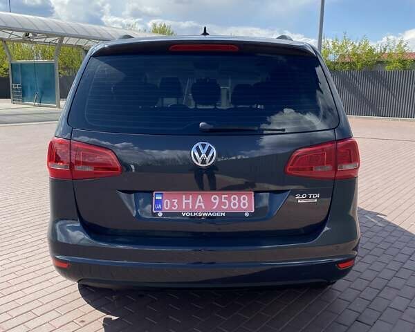 Серый Фольксваген Шаран, объемом двигателя 2 л и пробегом 288 тыс. км за 13250 $, фото 4 на Automoto.ua