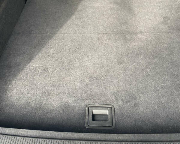 Серый Фольксваген Шаран, объемом двигателя 2 л и пробегом 291 тыс. км за 10400 $, фото 27 на Automoto.ua