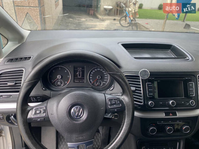 Серый Фольксваген Шаран, объемом двигателя 2 л и пробегом 291 тыс. км за 10400 $, фото 16 на Automoto.ua