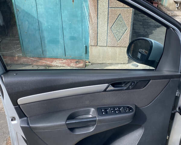 Серый Фольксваген Шаран, объемом двигателя 2 л и пробегом 291 тыс. км за 10400 $, фото 23 на Automoto.ua