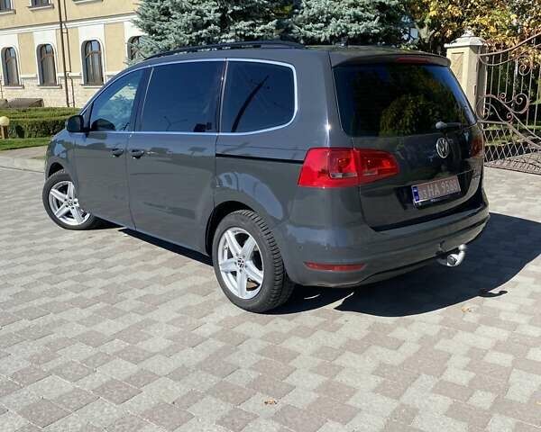Сірий Фольксваген Шаран, об'ємом двигуна 2 л та пробігом 290 тис. км за 12900 $, фото 12 на Automoto.ua