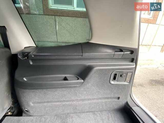 Сірий Фольксваген Шаран, об'ємом двигуна 2 л та пробігом 292 тис. км за 10500 $, фото 26 на Automoto.ua