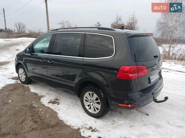 Серый Фольксваген Шаран, объемом двигателя 1.39 л и пробегом 251 тыс. км за 10200 $, фото 6 на Automoto.ua