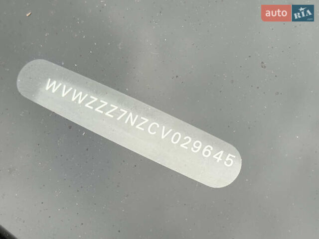 Серый Фольксваген Шаран, объемом двигателя 2 л и пробегом 295 тыс. км за 11850 $, фото 21 на Automoto.ua