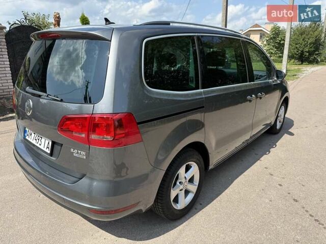 Серый Фольксваген Шаран, объемом двигателя 2 л и пробегом 203 тыс. км за 15200 $, фото 5 на Automoto.ua