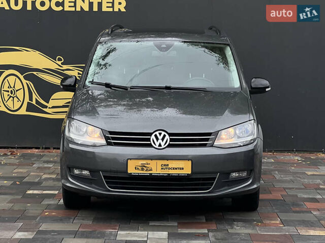 Сірий Фольксваген Шаран, об'ємом двигуна 2 л та пробігом 340 тис. км за 14000 $, фото 1 на Automoto.ua