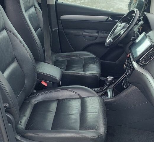 Серый Фольксваген Шаран, объемом двигателя 2 л и пробегом 249 тыс. км за 13100 $, фото 7 на Automoto.ua