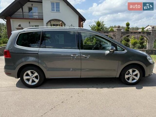 Серый Фольксваген Шаран, объемом двигателя 2 л и пробегом 203 тыс. км за 15200 $, фото 6 на Automoto.ua