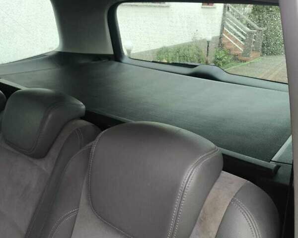 Серый Фольксваген Шаран, объемом двигателя 2 л и пробегом 355 тыс. км за 12300 $, фото 5 на Automoto.ua