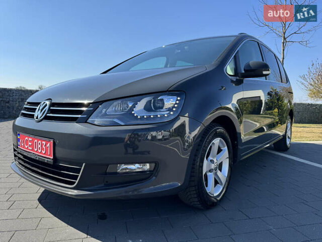 Серый Фольксваген Шаран, объемом двигателя 2 л и пробегом 285 тыс. км за 14300 $, фото 14 на Automoto.ua