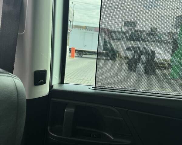 Фольксваген Шаран 2013 в Черновцах на Automoto.ua Серый Фольксваген Шаран, объемом двигателя 2 л и пробегом 238 тыс. км за 17000 $, фото 17 на Automoto.ua