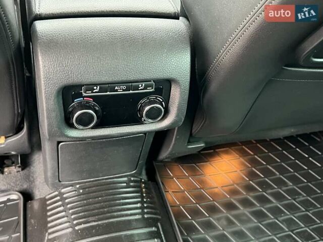 Серый Фольксваген Шаран, объемом двигателя 2 л и пробегом 267 тыс. км за 15950 $, фото 60 на Automoto.ua