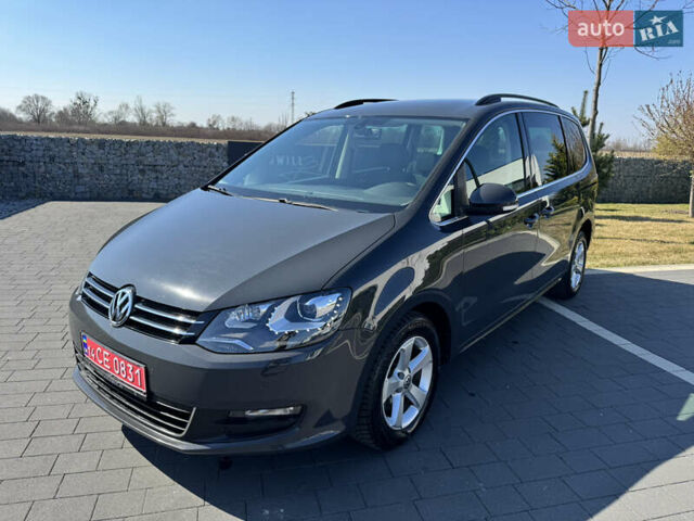 Серый Фольксваген Шаран, объемом двигателя 2 л и пробегом 285 тыс. км за 14300 $, фото 10 на Automoto.ua